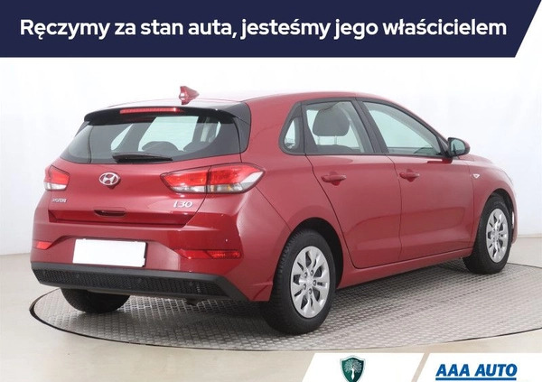 Hyundai I30 cena 68000 przebieg: 28509, rok produkcji 2022 z Kowal małe 211